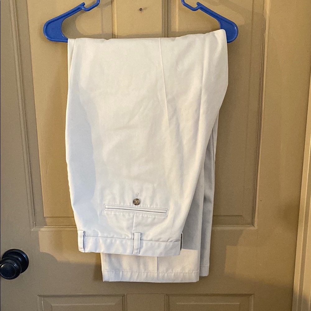 LL Bean men’s cotton chinos w40 L29